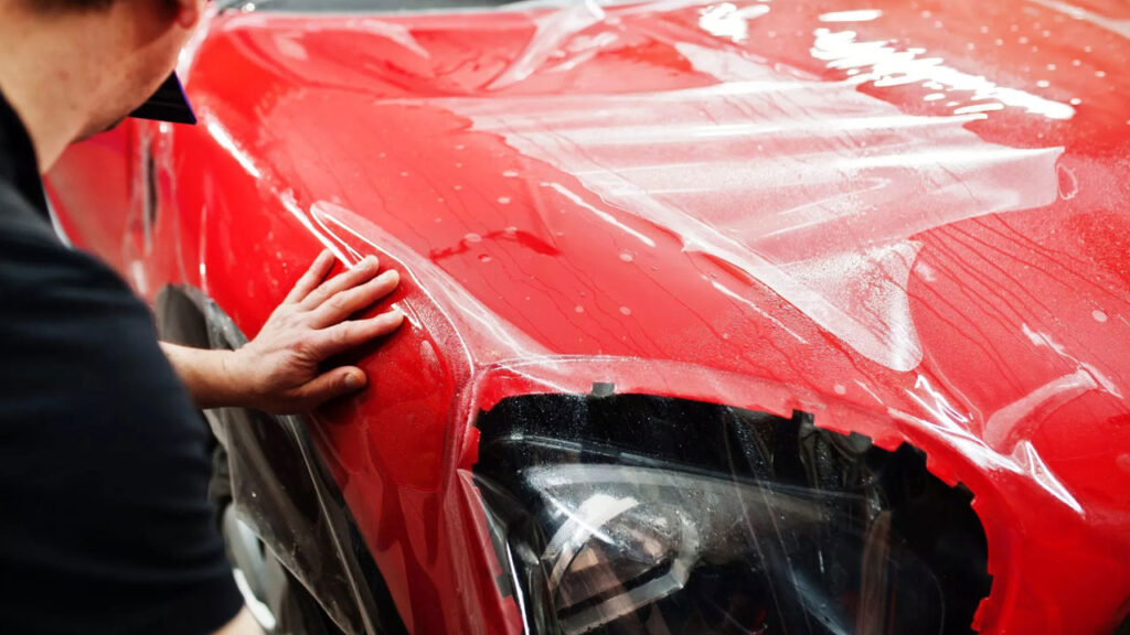 Film de protection de peinture PPF pour voiture à Charleroi